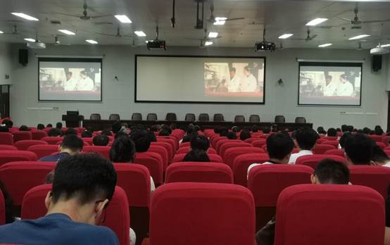 国产又色又粗又黄又爽召开师德师风教育会议